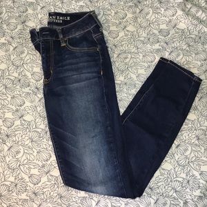 American Eagle High-Rise Jegging EUC